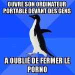 Devant des gens