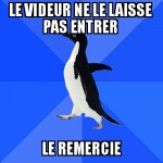 Devant une boite de nuit